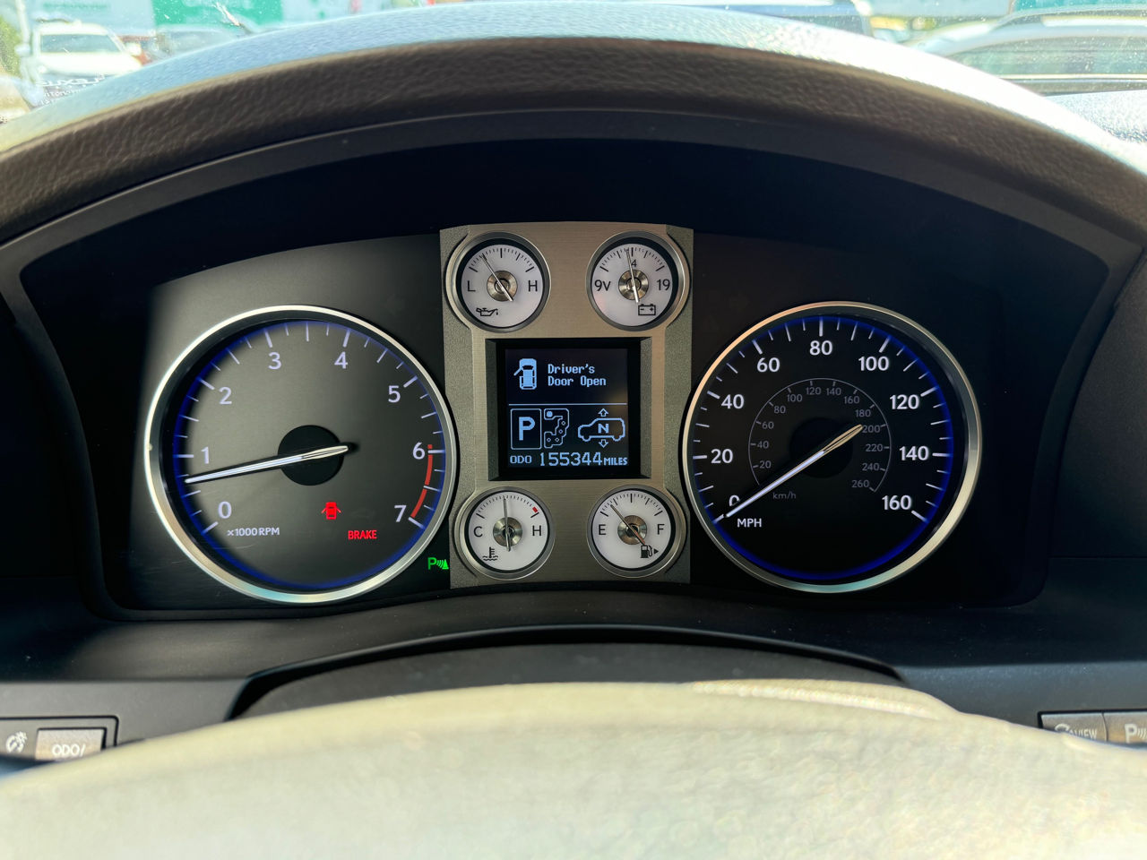 Lexus LX Series foto 10