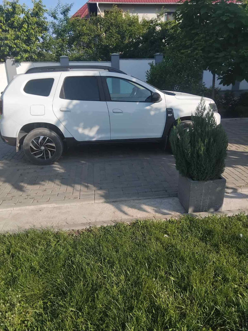 Dacia Duster фото 1