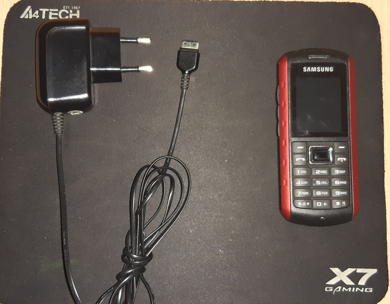 Telefon Samsung B2100