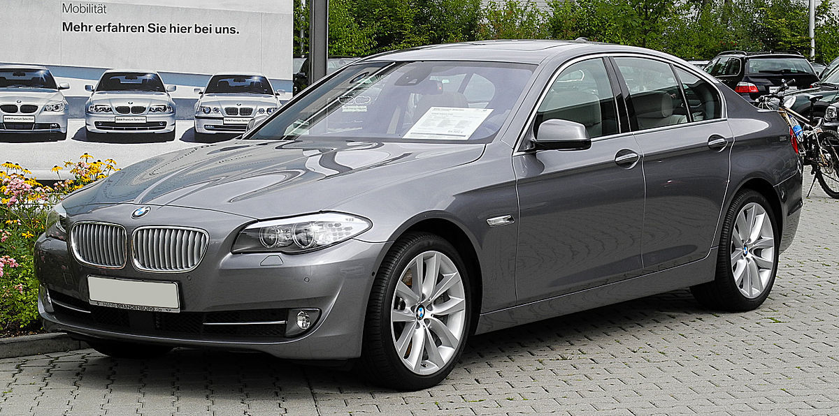Bmw f10 фото 1