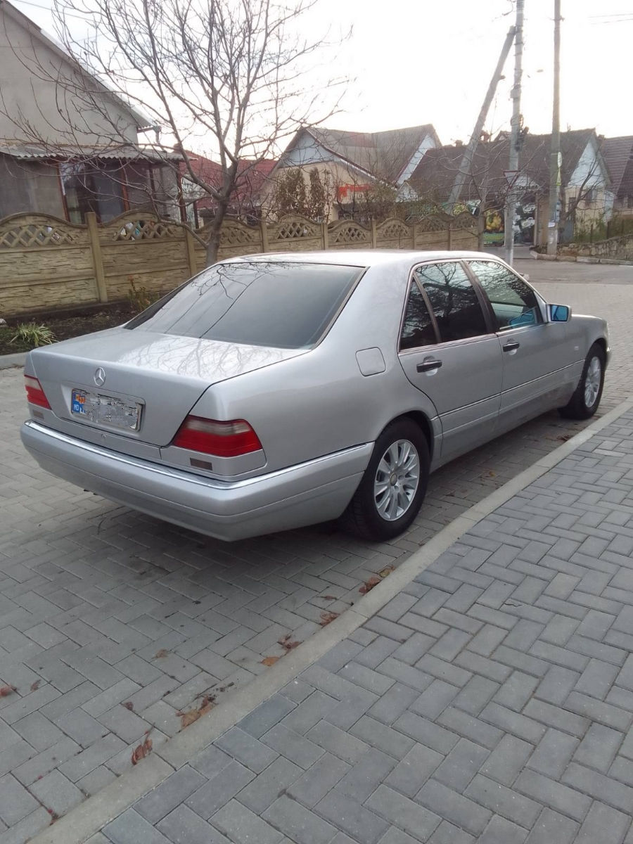 Mercedes S-Class foto 1