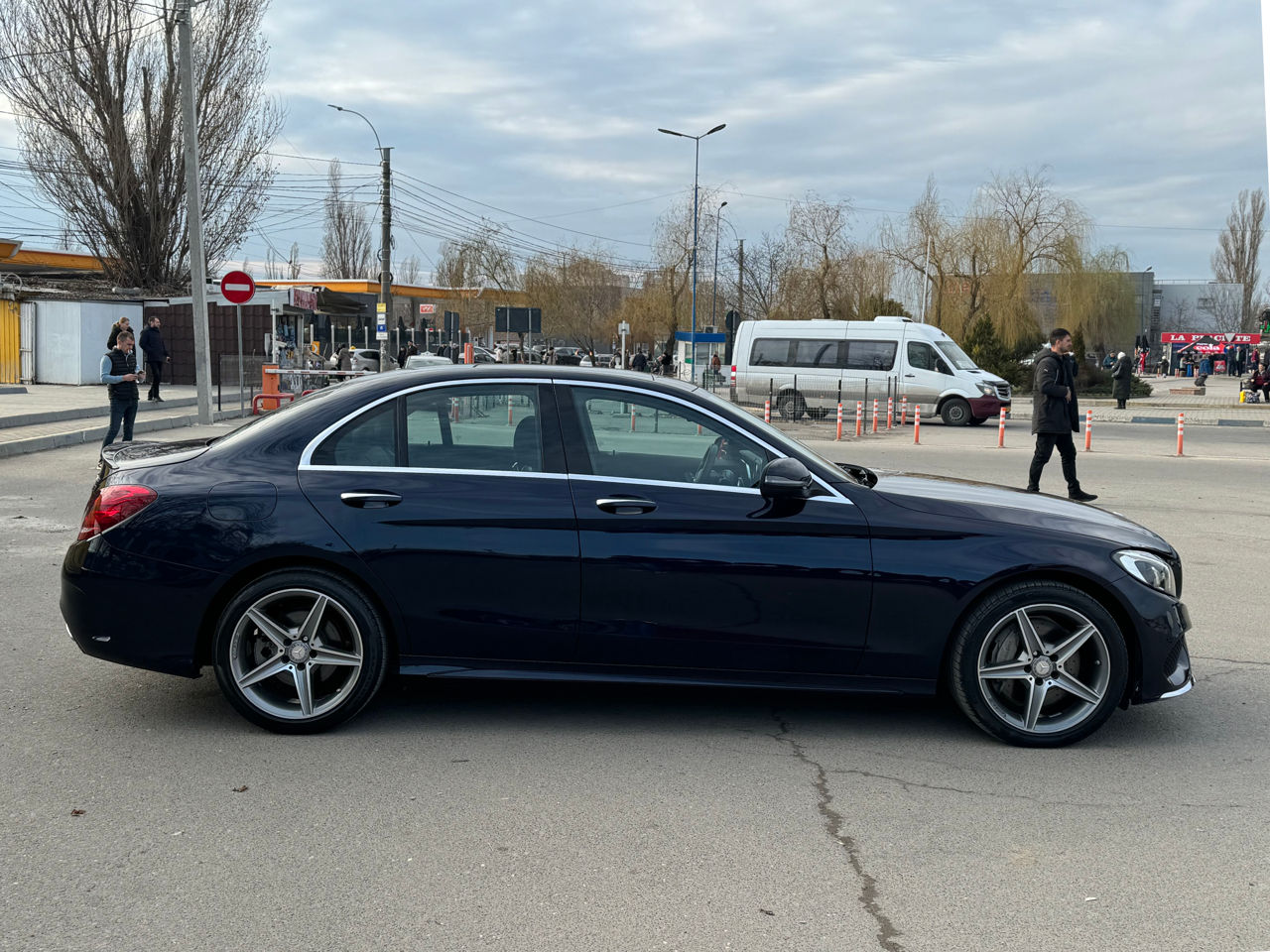 Mercedes C-Class foto 4