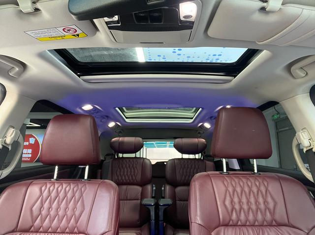 Honda Elysion foto 12
