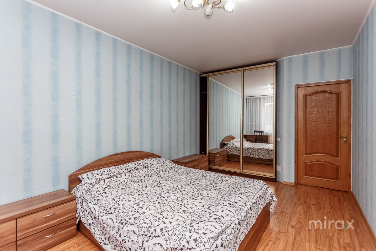 Apartament cu 4 camere, 130 m², Centru, Chișinău foto 7