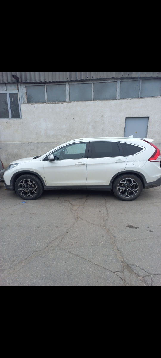 Honda CR-V foto 1