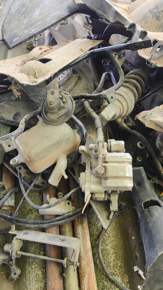 Suzuki Burgman 250cc 1999 foto 4