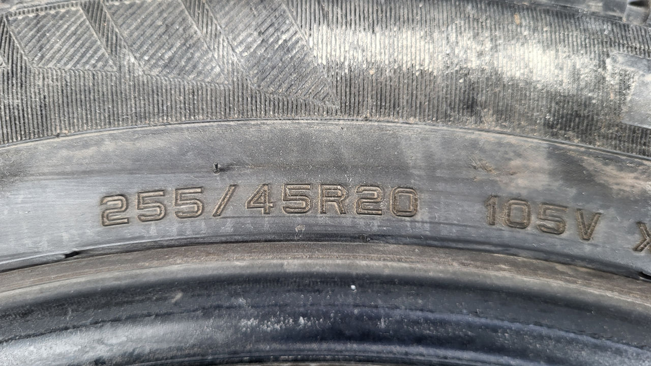 255/45 R20 Torque foto 3