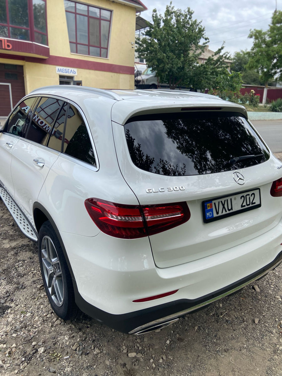 Mercedes GLC foto 5