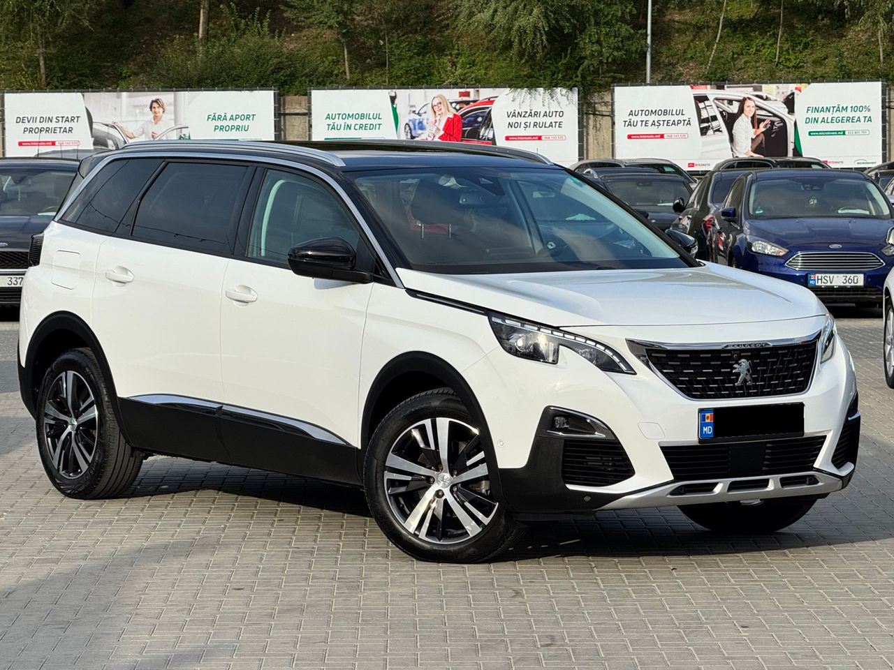 Peugeot 5008 foto 0
