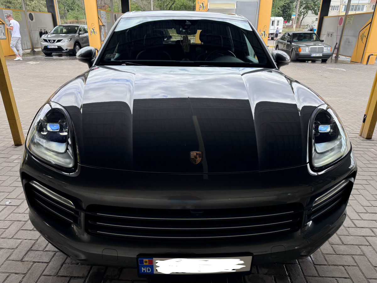 Porsche Cayenne foto 4