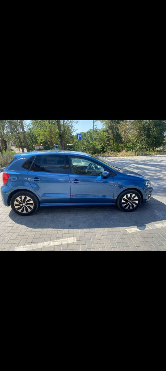 Volkswagen Polo foto 1