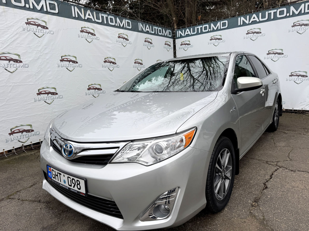 Toyota Camry фото 1