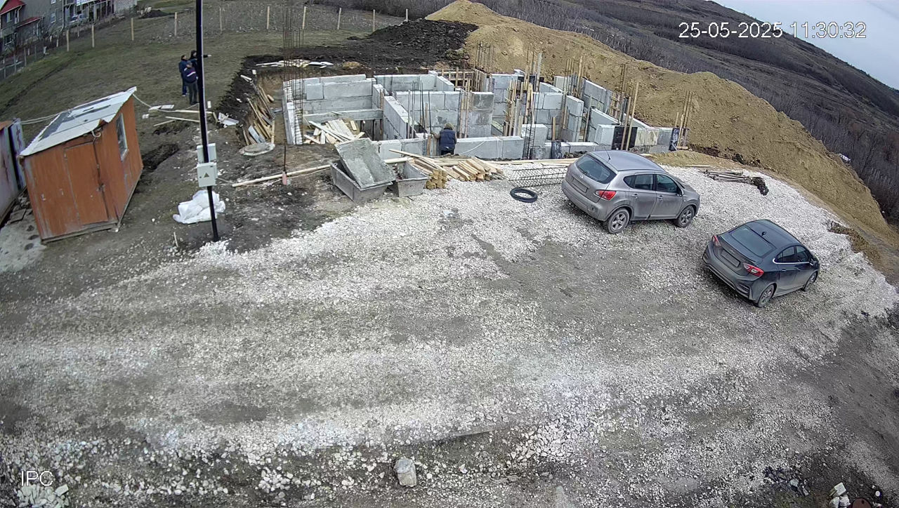 Instalez camere video IP pe stîlpi de beton фото 7