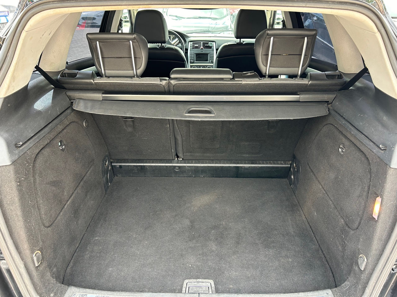 Mercedes B-Class foto 16
