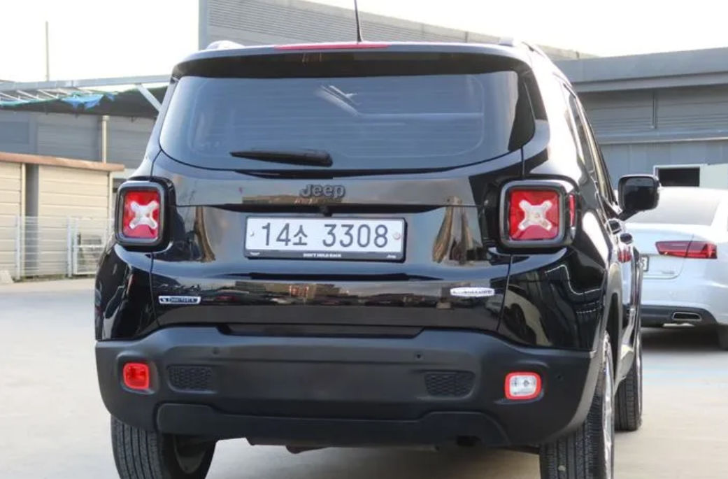 Jeep Renegade foto 1