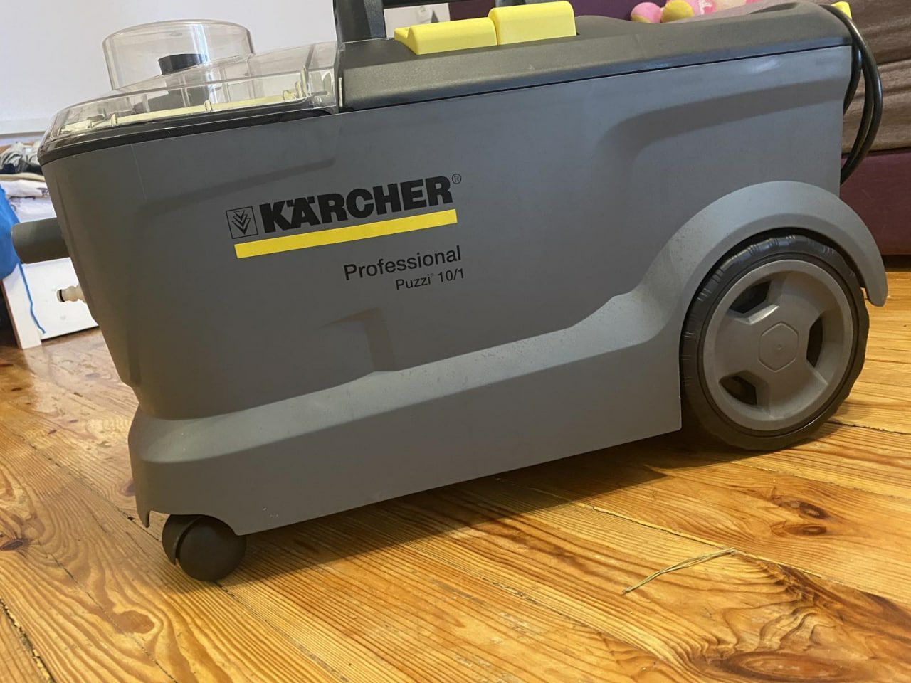 Моющий пылесос керхер karcher puzzi 10/1