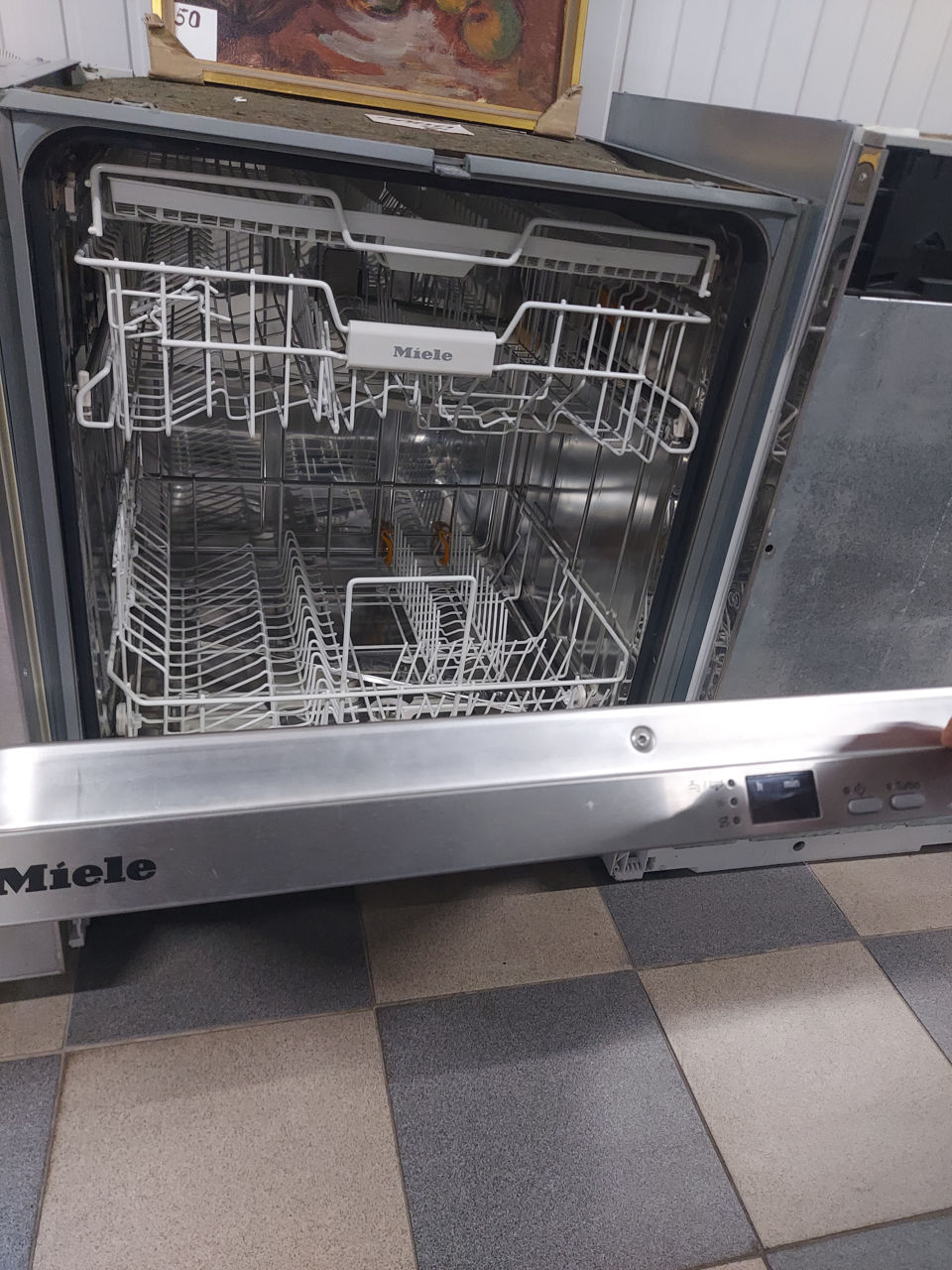 Mașina de spălat vase Miele Siemens Bosch fără parcurs pe Moldova фото 1