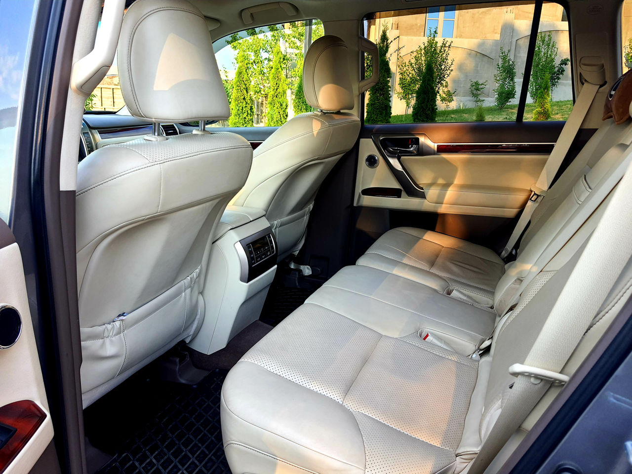 Lexus GX Series foto 6
