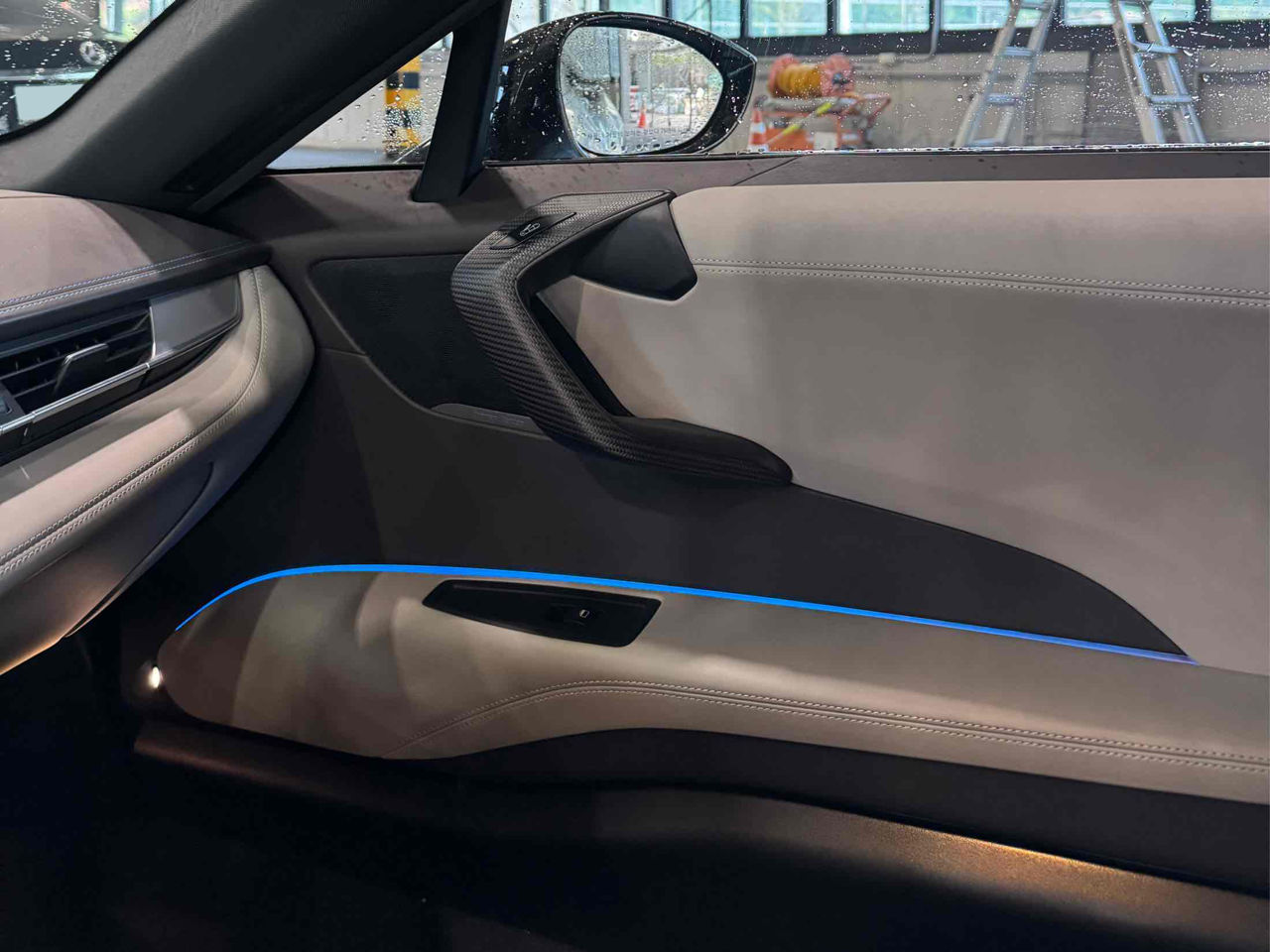 BMW i8 foto 7