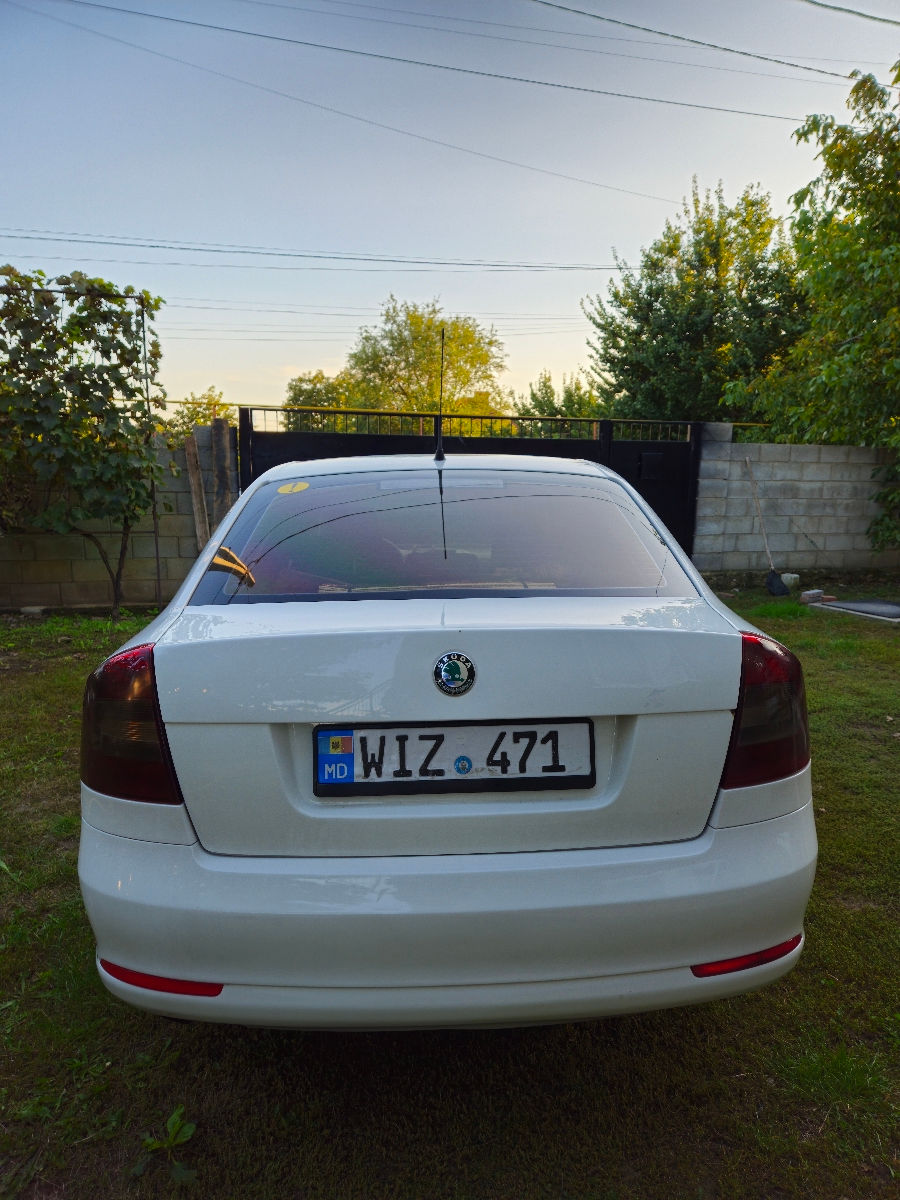 Skoda Octavia foto 3