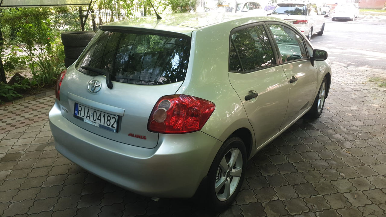 Toyota Auris foto 7