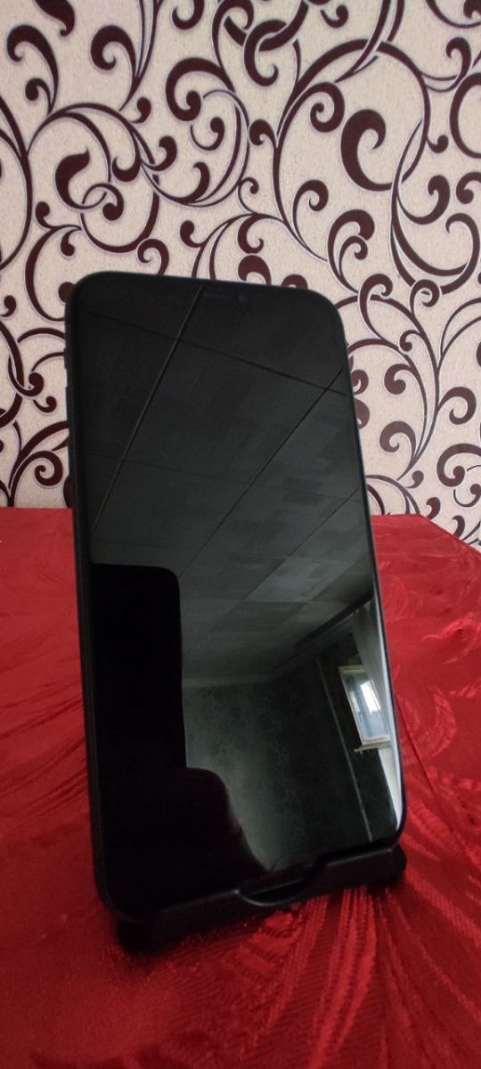 iPhone 11 128GB фото 4