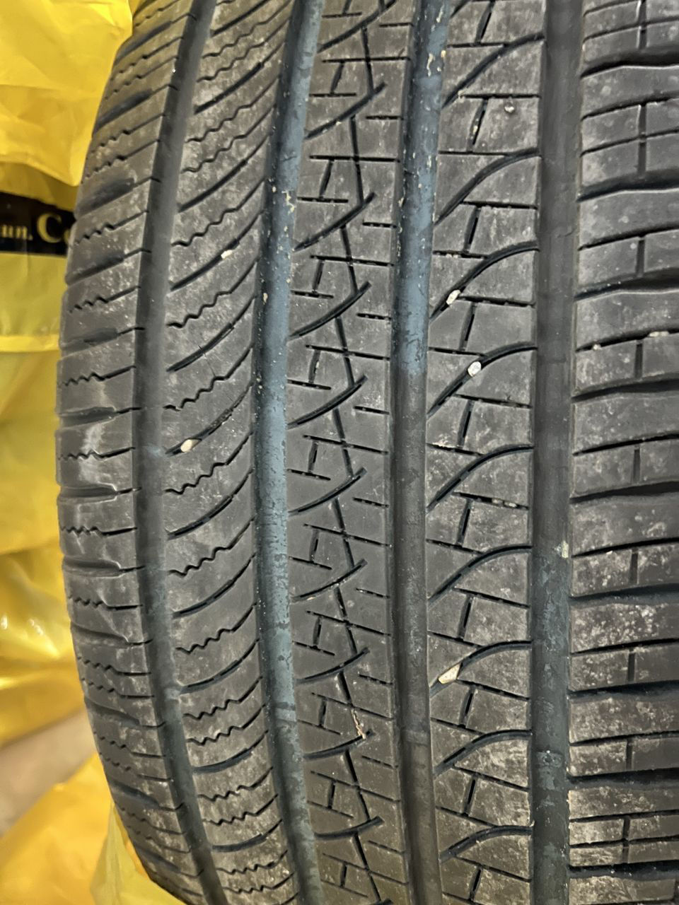 Pirelli, 255/55 R19