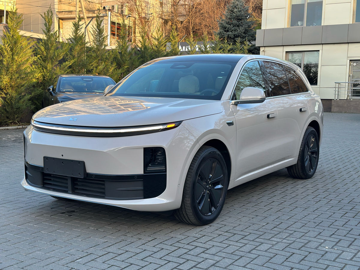 LiXiang L6 фото 0
