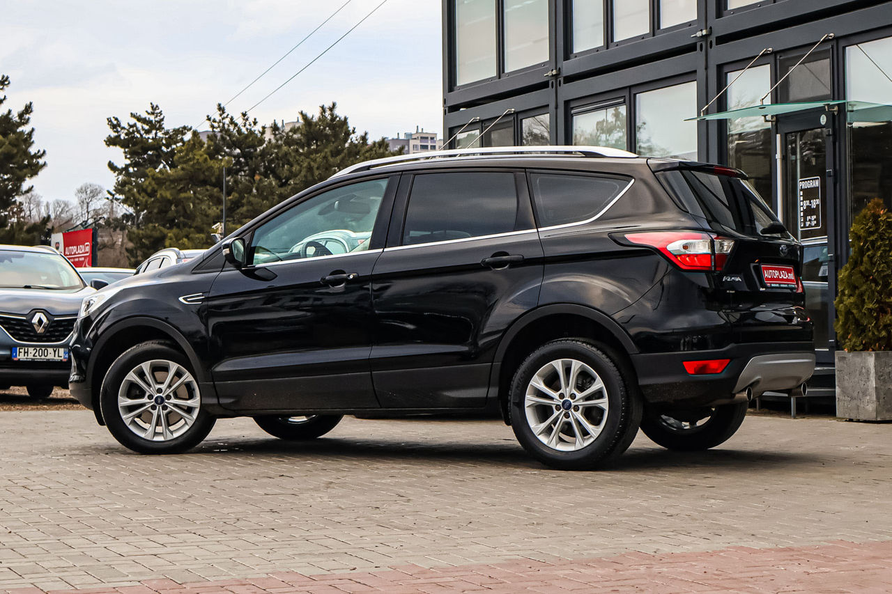 Ford Kuga foto 4