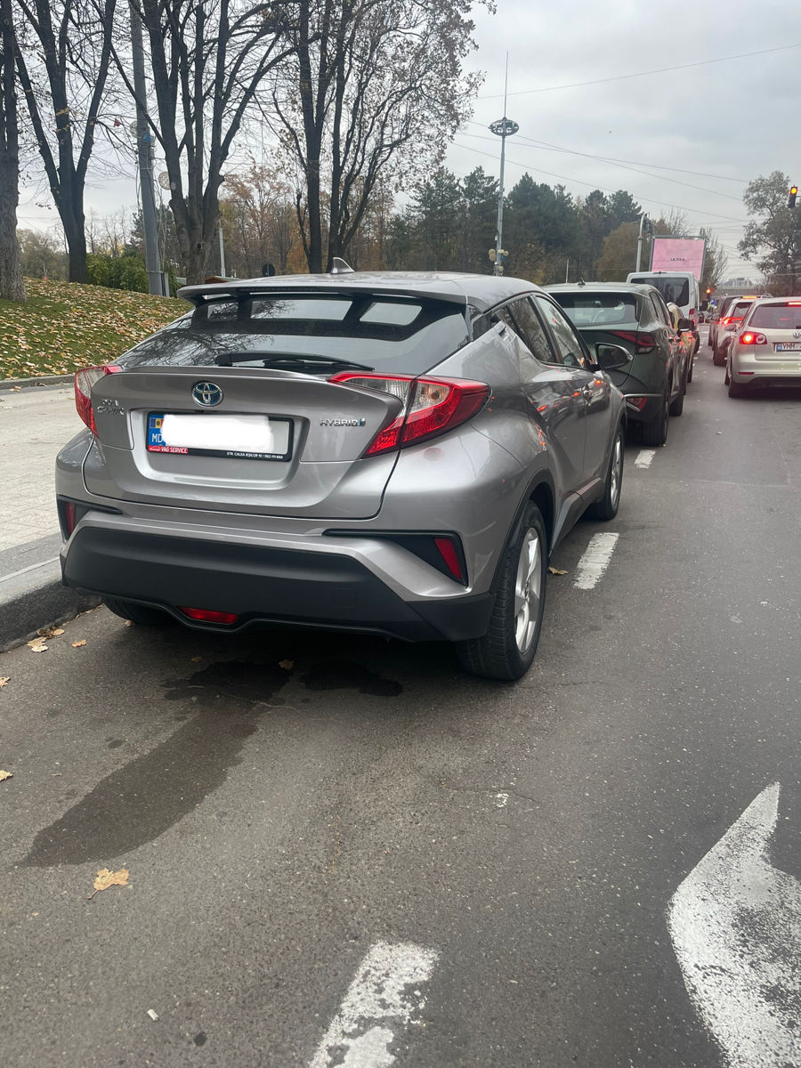 Toyota C-HR foto 5