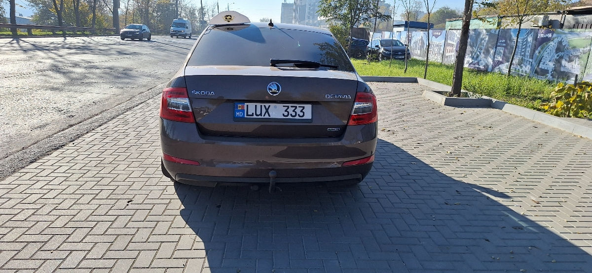 Legalizeaza masina ta in taxi si cistiga bani zilnic!!! foto 0