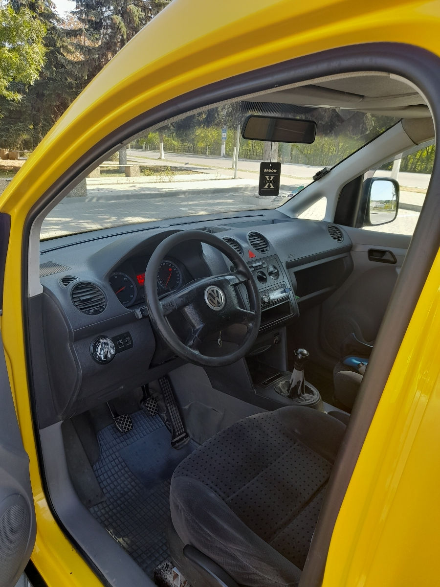 Volkswagen Caddy foto 7
