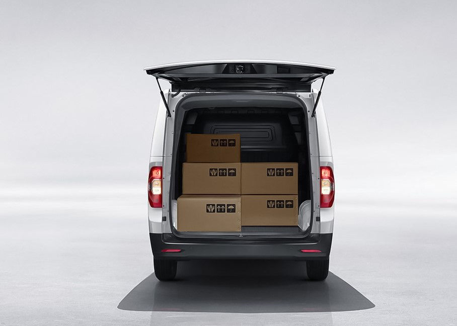 Другая марка MAXUS EV30 фото 5