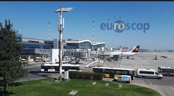 Transport confortabil la aeroporturile din Chisinau la Iasi si Bucuresti foto 0