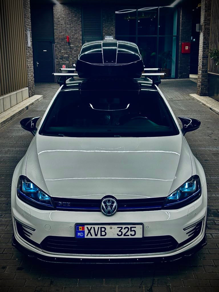 Volkswagen Golf foto 2