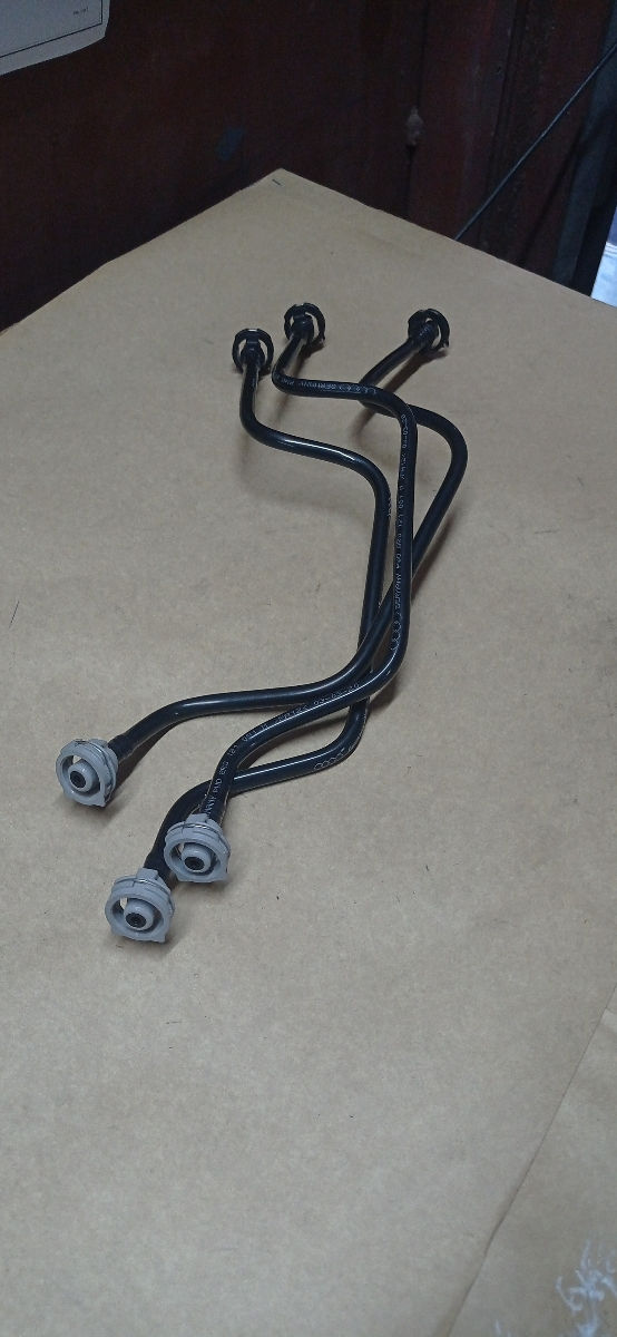 Патрубки клапаны трубки шланги вакуум  на все модели vag vw audi skoda seat porsche. оригинальные. фото 6