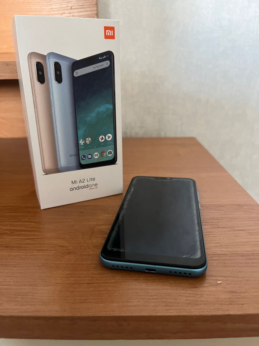 Xiaomi Mi A2 lite 3/32