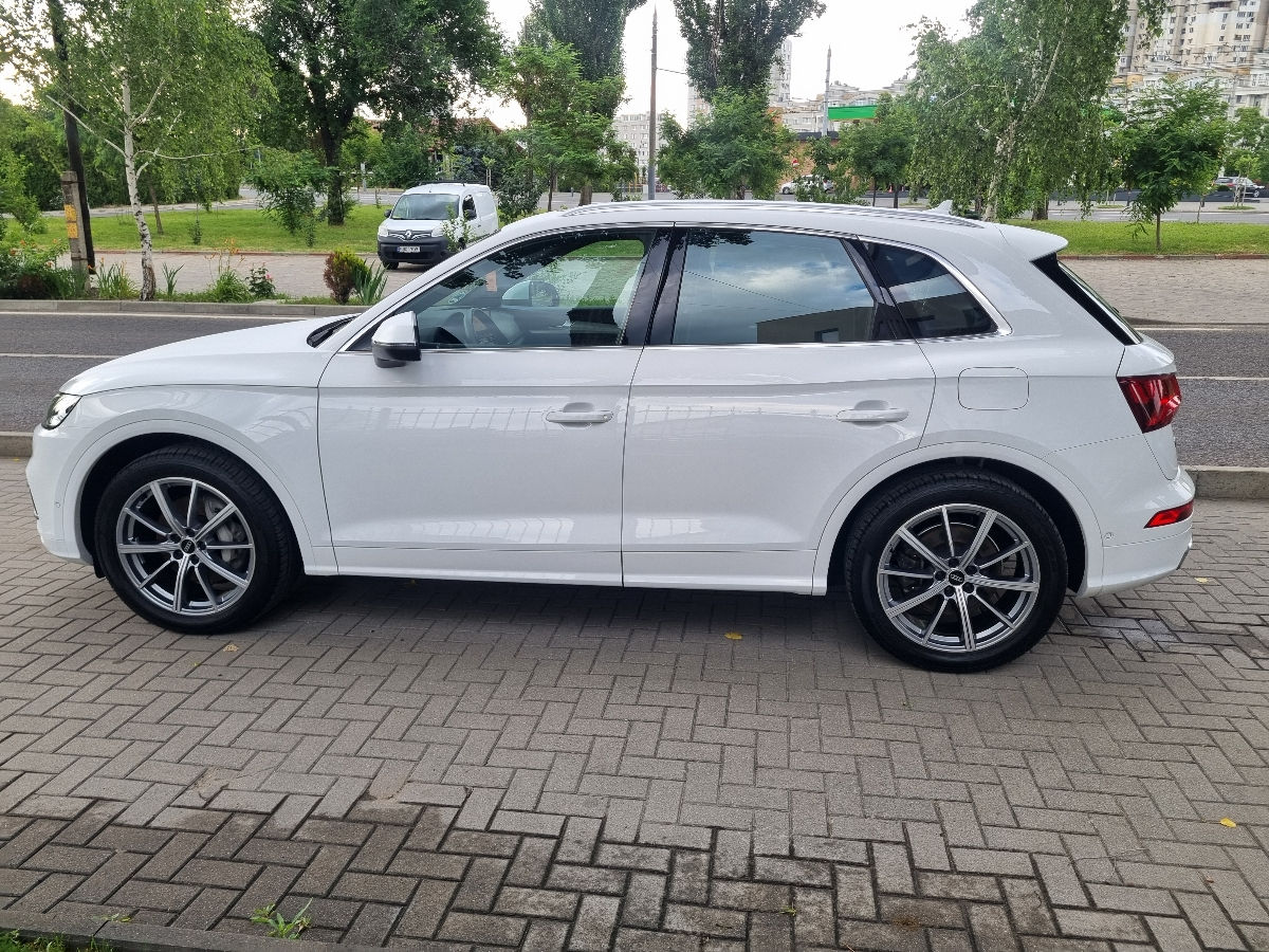 Audi Q5 2020 photo 8