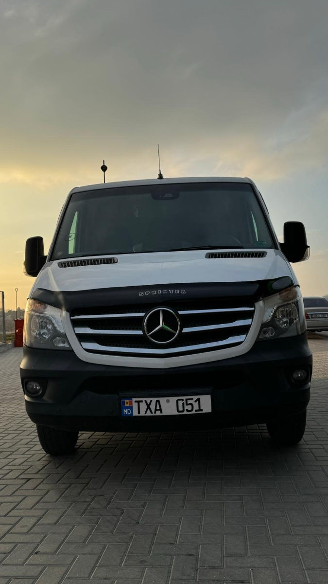 Mercedes Sprinter  519 foto 1