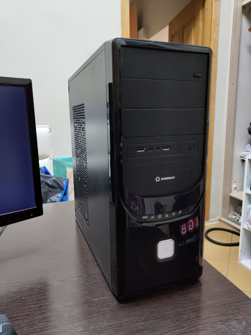 ПК + Монитор: Intel i3-6100 3.7ghz/16gb ddr4/SSD 512gb