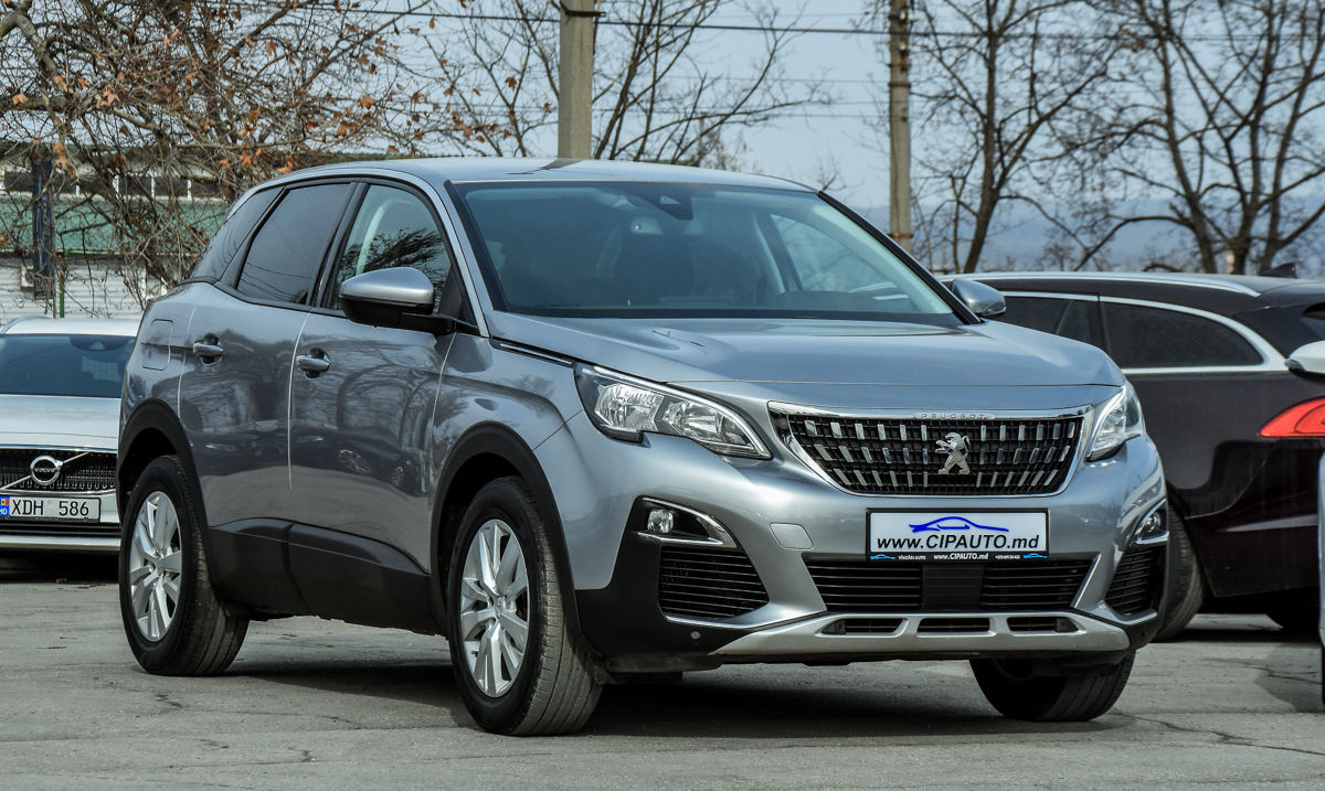 Peugeot 3008 foto 1