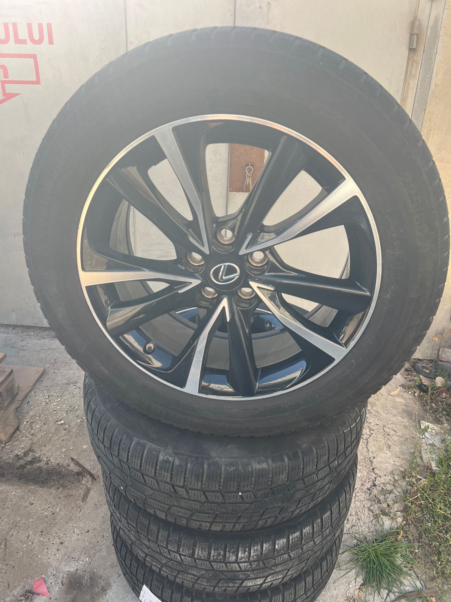 225/60 R18 foto 1