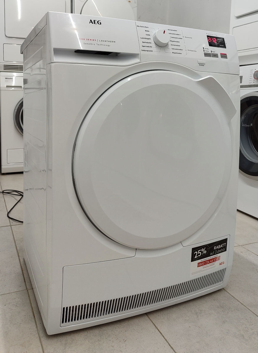 Сушильная машина AEG фото 2