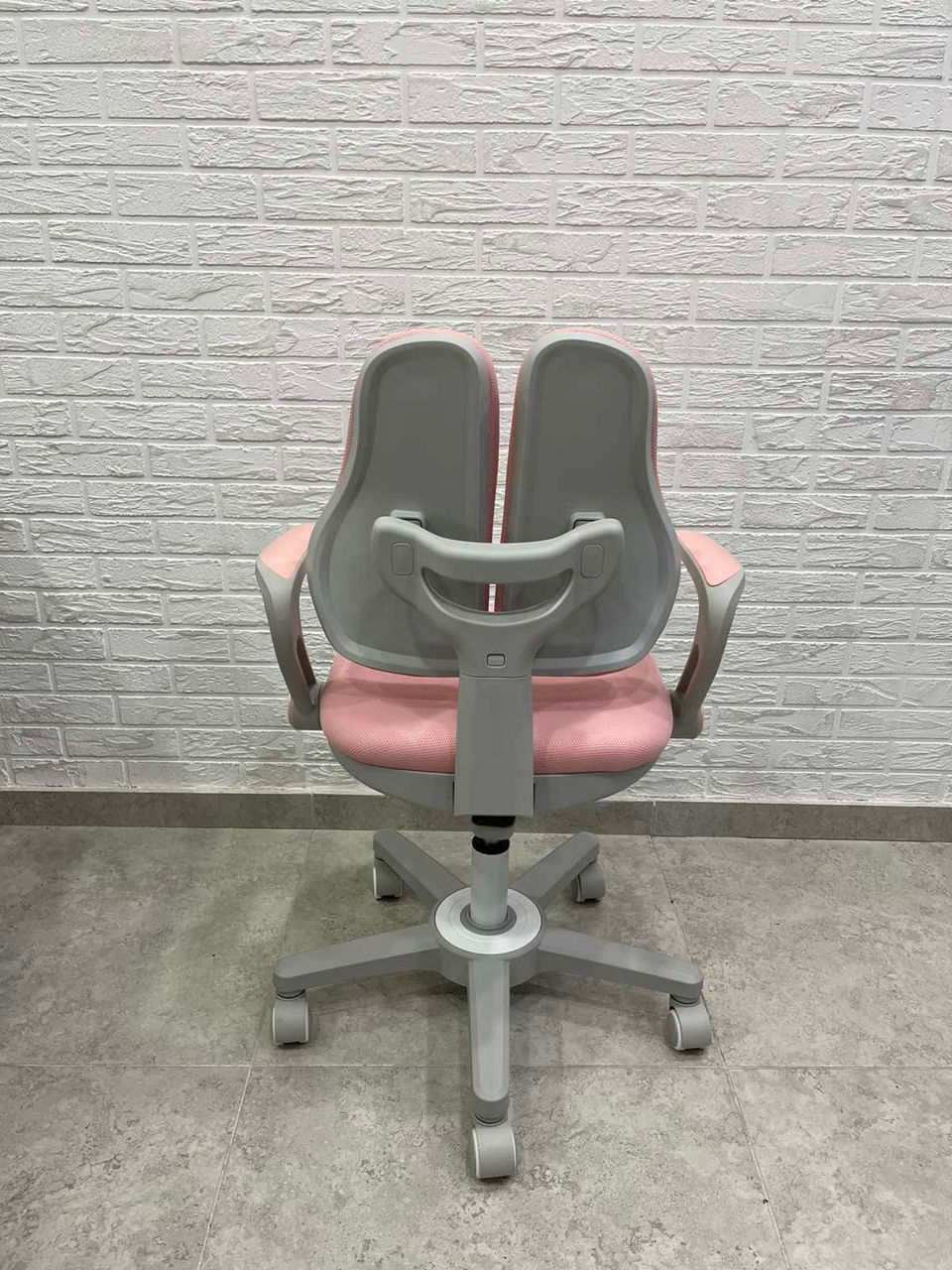 Scaun de birou ergonomic pentru copii Ergo-KID - este proiectat pentru a asigura confortul copilului foto 13