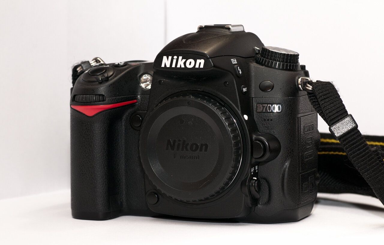 Nikon D7000 (Body)