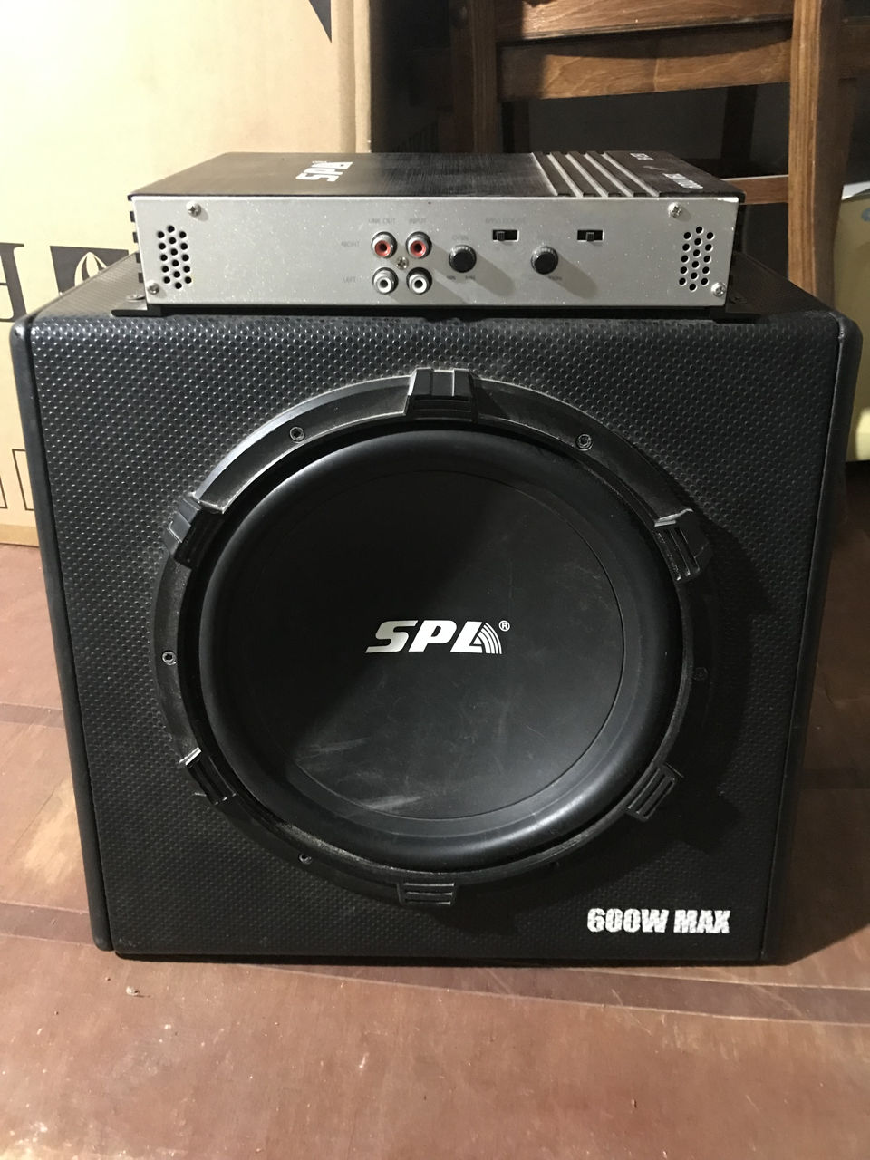 Sabufer cu usiliteli SPL 600W