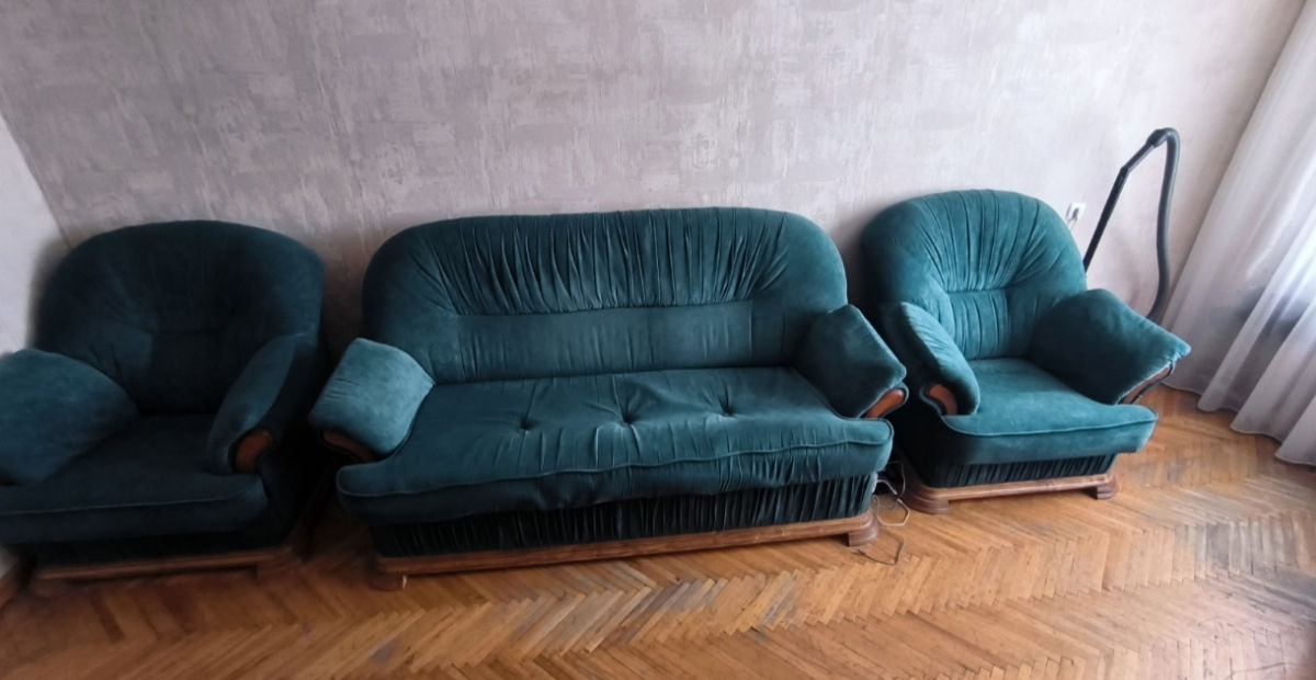 Vind Set Mobilier Living – Canapea + 2 Fotolii – Stare Bună
 foto 0