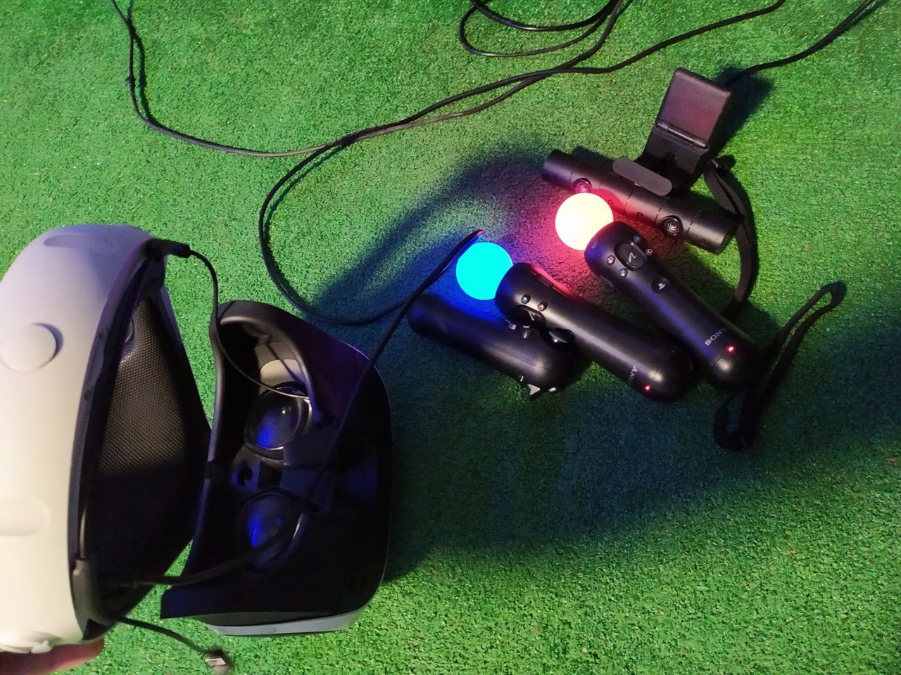 Продам VR очки для ps4, с камерой