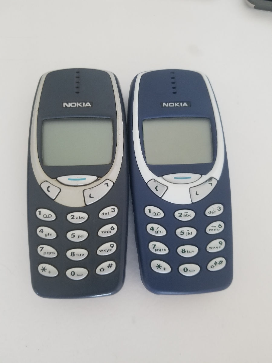 Продам два телефона nokia 3310