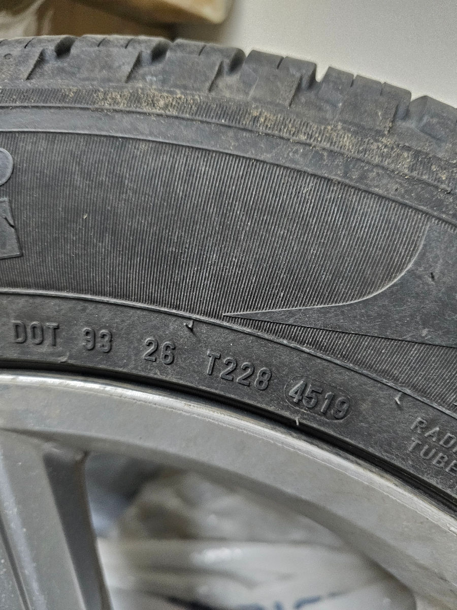 Jante cu Anvelope pentru Audi Q7, VW foto 1